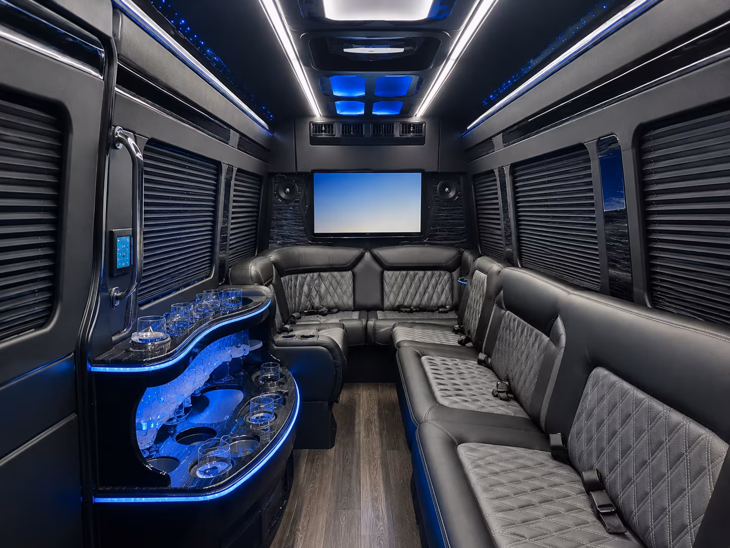 alpharetta airport shuttle bus rentals