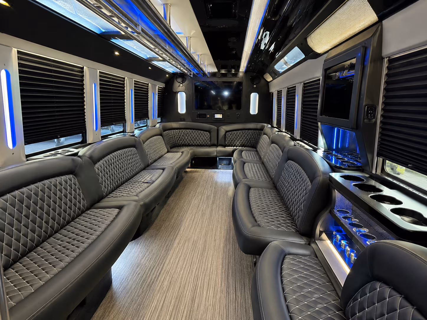 auburn party bus rental 2