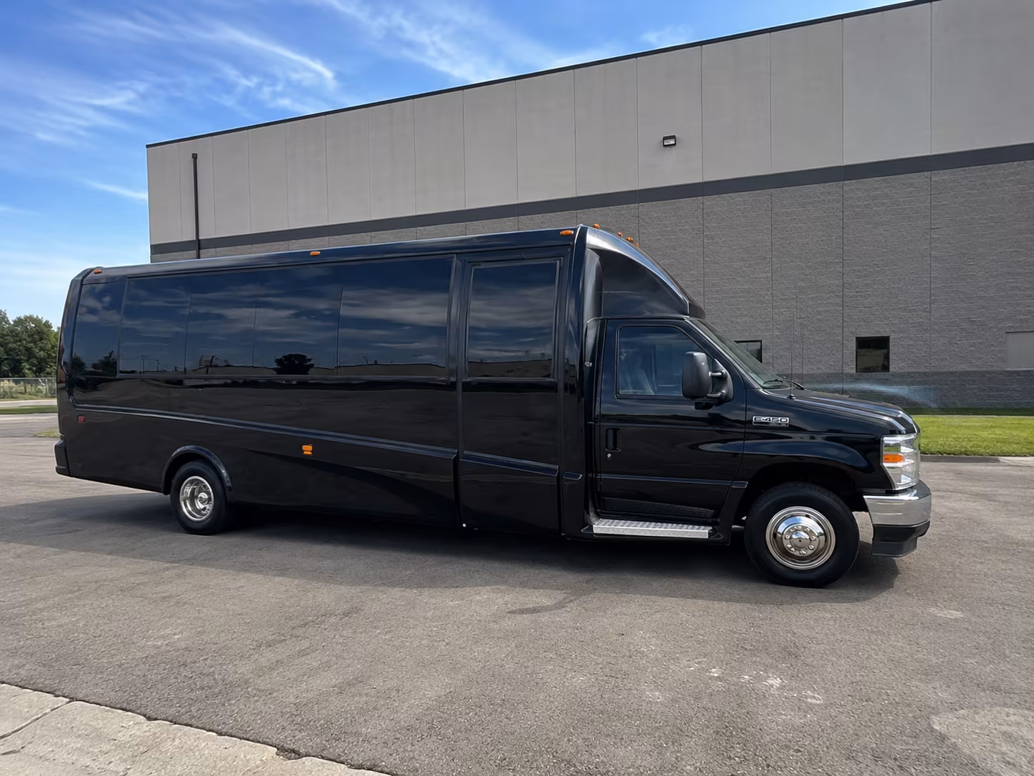 auburncharterbuscompany com is how auburn prom groups book smarter not harder