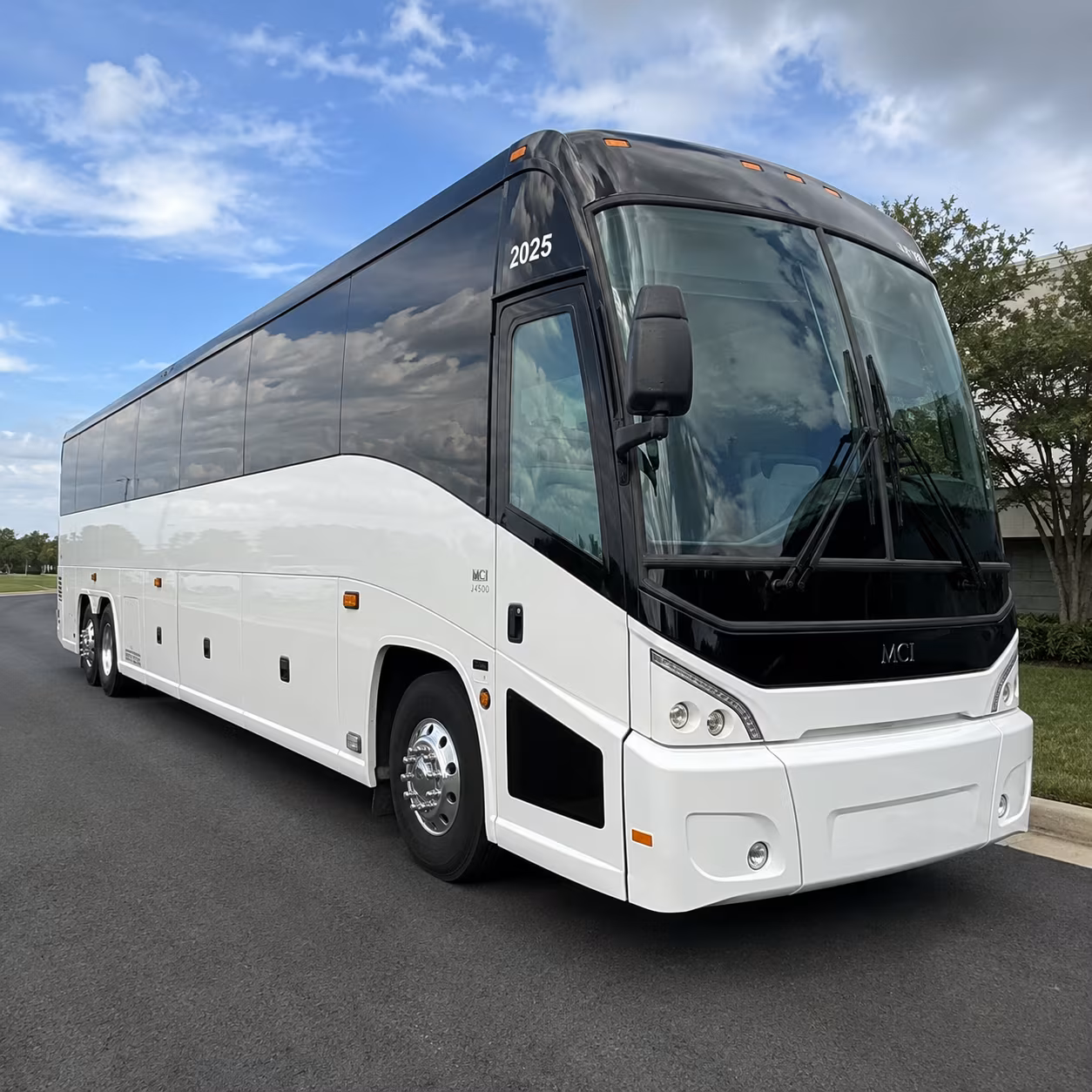 birmingham sports team and sporting event charter bus rentals in birmingham