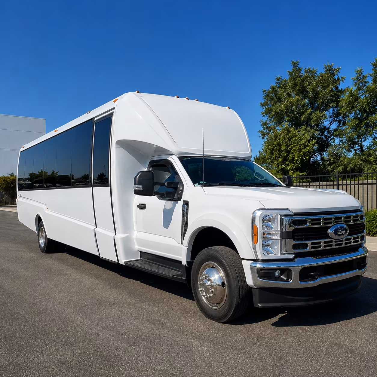 columbus transportation for columbus wedding parties and guests