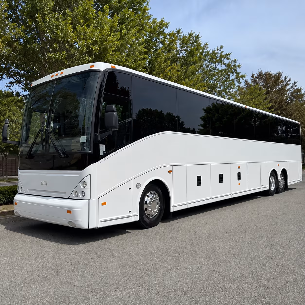 prom homecoming school field trip buses in auburn