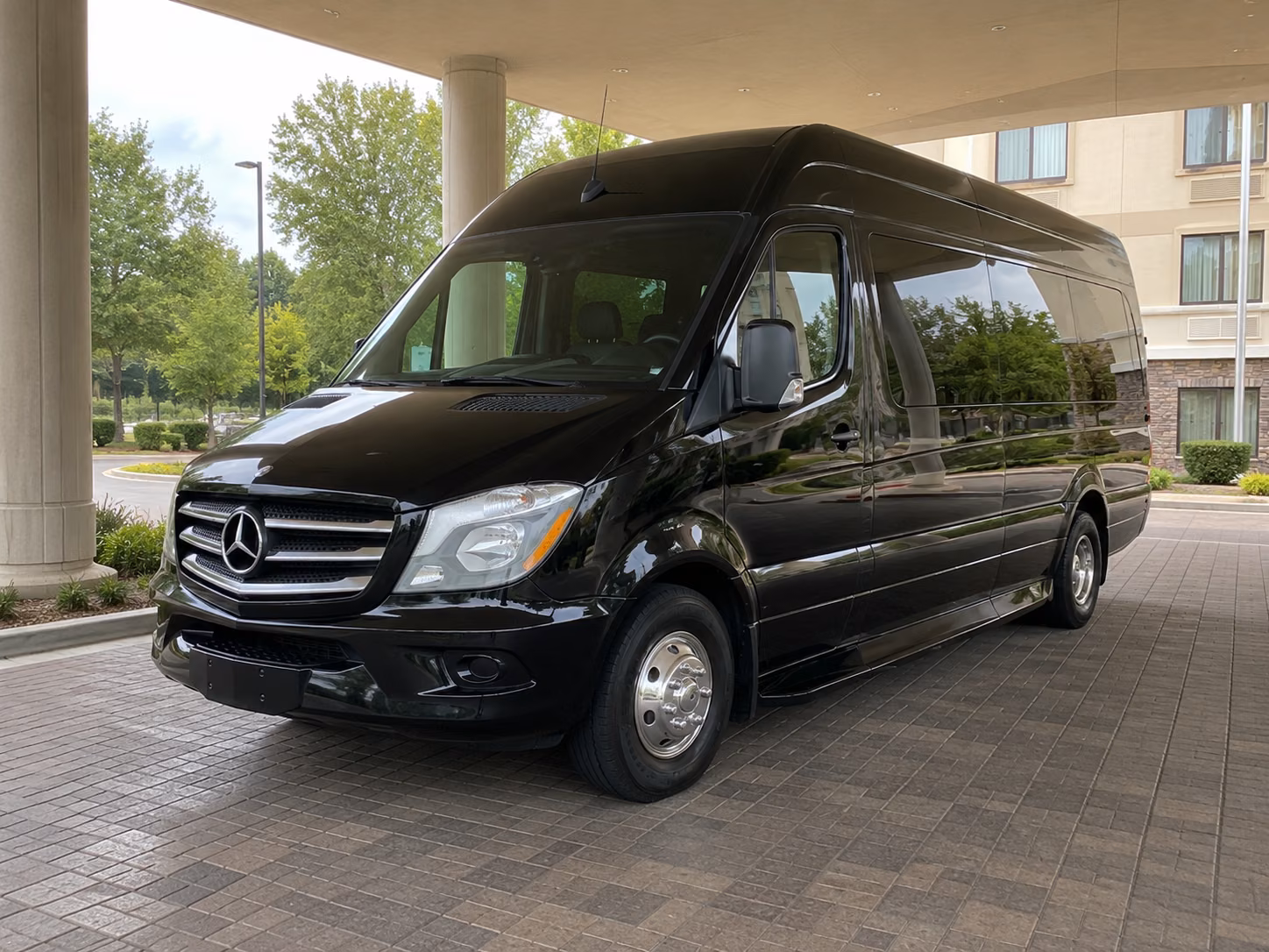 roswell wedding bus transportation in roswell